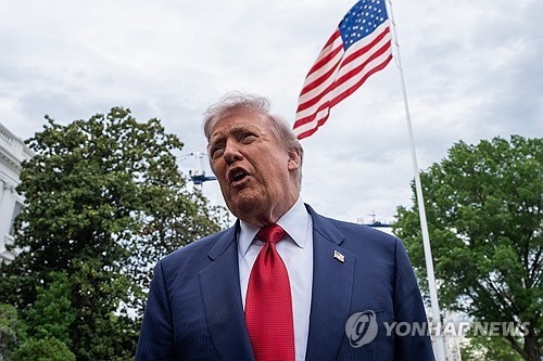 Trump signalisiert Gespräche mit Kuba nach Drohungen und Hilferuf