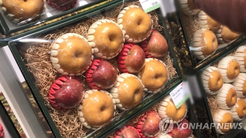 ارتفاع شكاوى جودة الفواكه المشتراة عبر الإنترنت مع غياب معايير واضحة