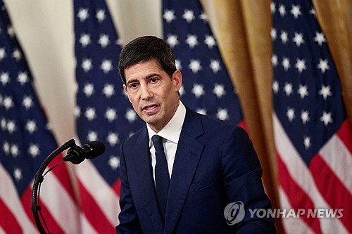 연준 소통 관행 변화 신호, ‘무거운 입’ 강조한 워시 발언의 시장 파장