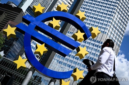 ECB 3년 만에 금리 인상, 이란전쟁발 인플레 우려에 주요국 첫 긴축 전환